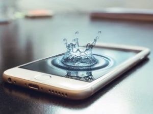 Create a Smartphone with Liquid Display in Photoshop